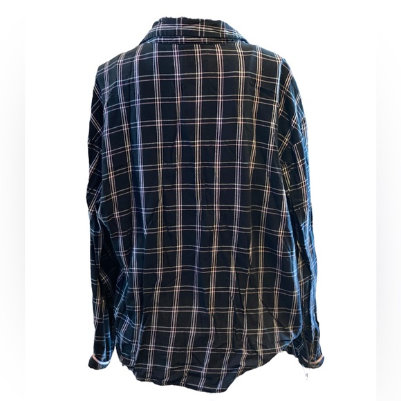 Victoria's Secret PJ button down black plaid long sleeve top size medium - Picture 2 of 6